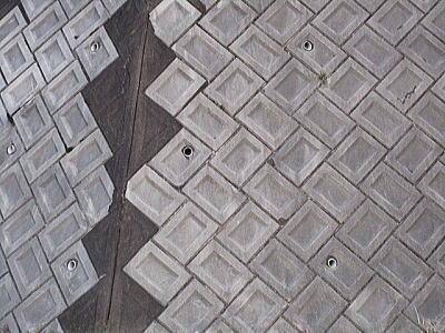 �R�̃u���b�N